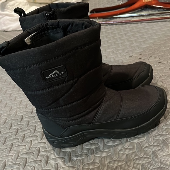 Winter boots - Picture 3 of 9